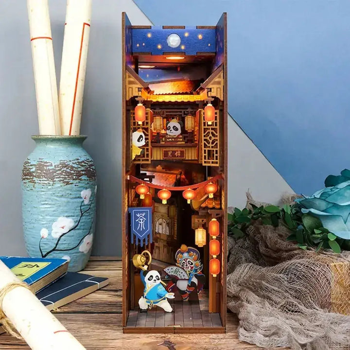 Chengdu Life DIY Book Nooks