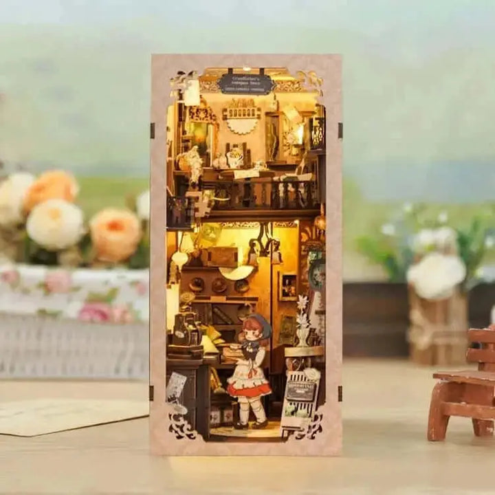 CUTEBEE GRANDFATHER'S ANTIQUE STORE DIY BOOK NOOK KIT - Diy book nook kit