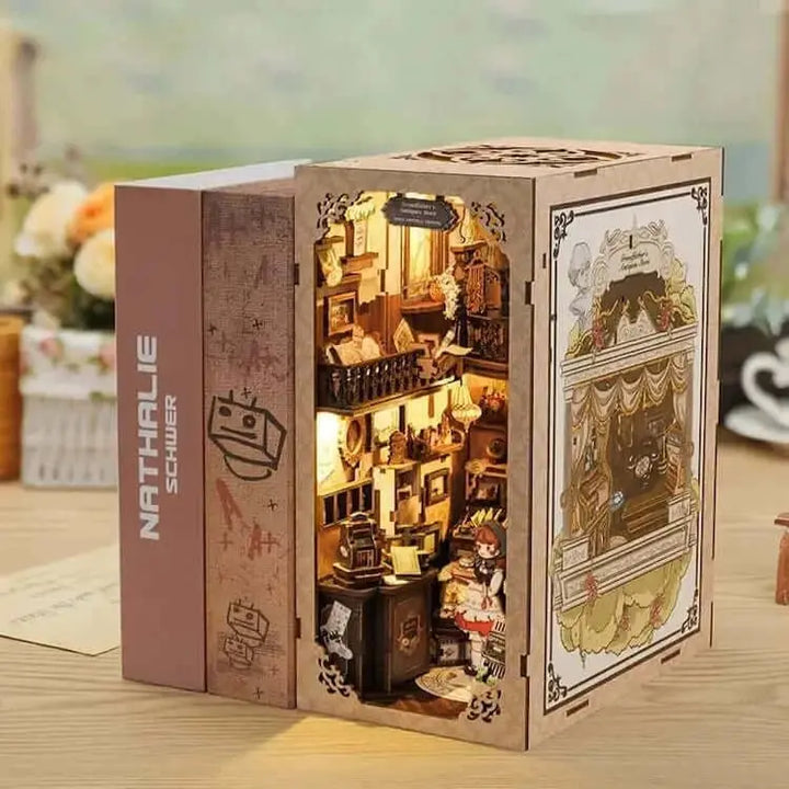 CUTEBEE GRANDFATHER'S ANTIQUE STORE DIY BOOK NOOK KIT - Diy book nook kit