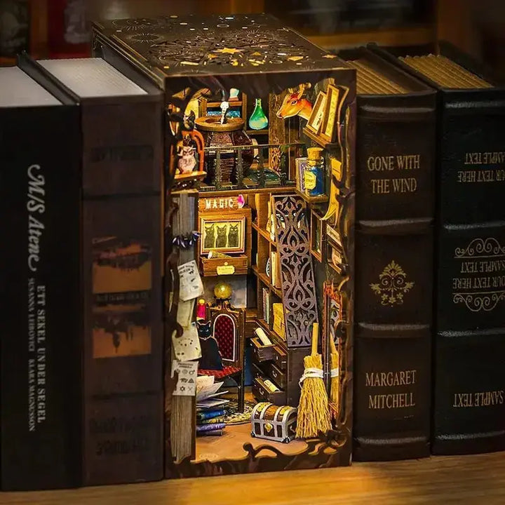 magic pharmacist book nook