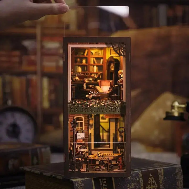 CUTEBEE ROSE DETECTIVE AGENCY DIY BOOK NOOK KITS - Diy book nook kit