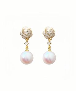 Alternative view of Camellia gentle small fragrant pearl new earrings, spring and summer light luxury tassel high-end French earrings for women, floral pearl water drop bridal gift.