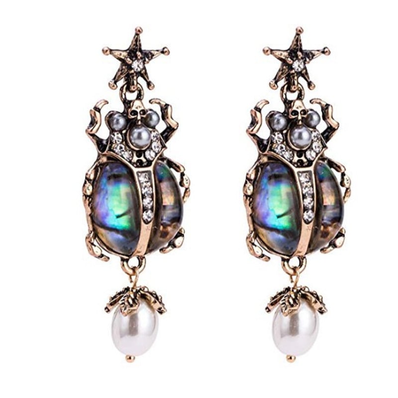 Vintage Beetle Iridescent Shell Pearl Earrings/Studs ✨ - Image 9