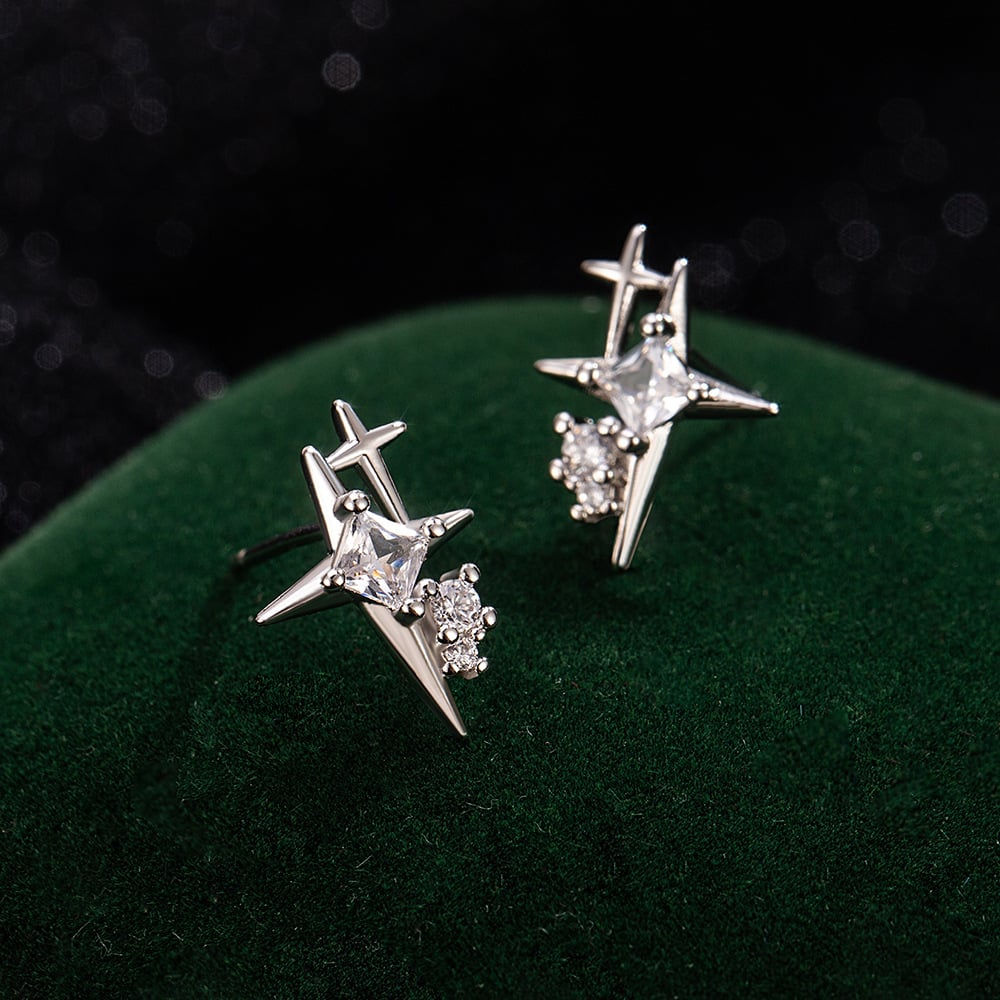 Shining Star Stud Earrings ✨ - Image 4
