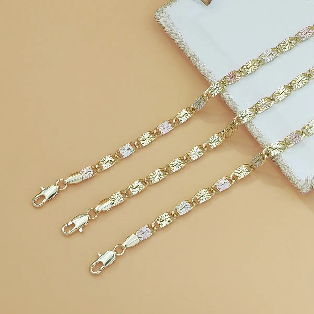 14K Gold Tri-Color Mariner – Polished Floral Engraved Chain Bracelet - Image 2
